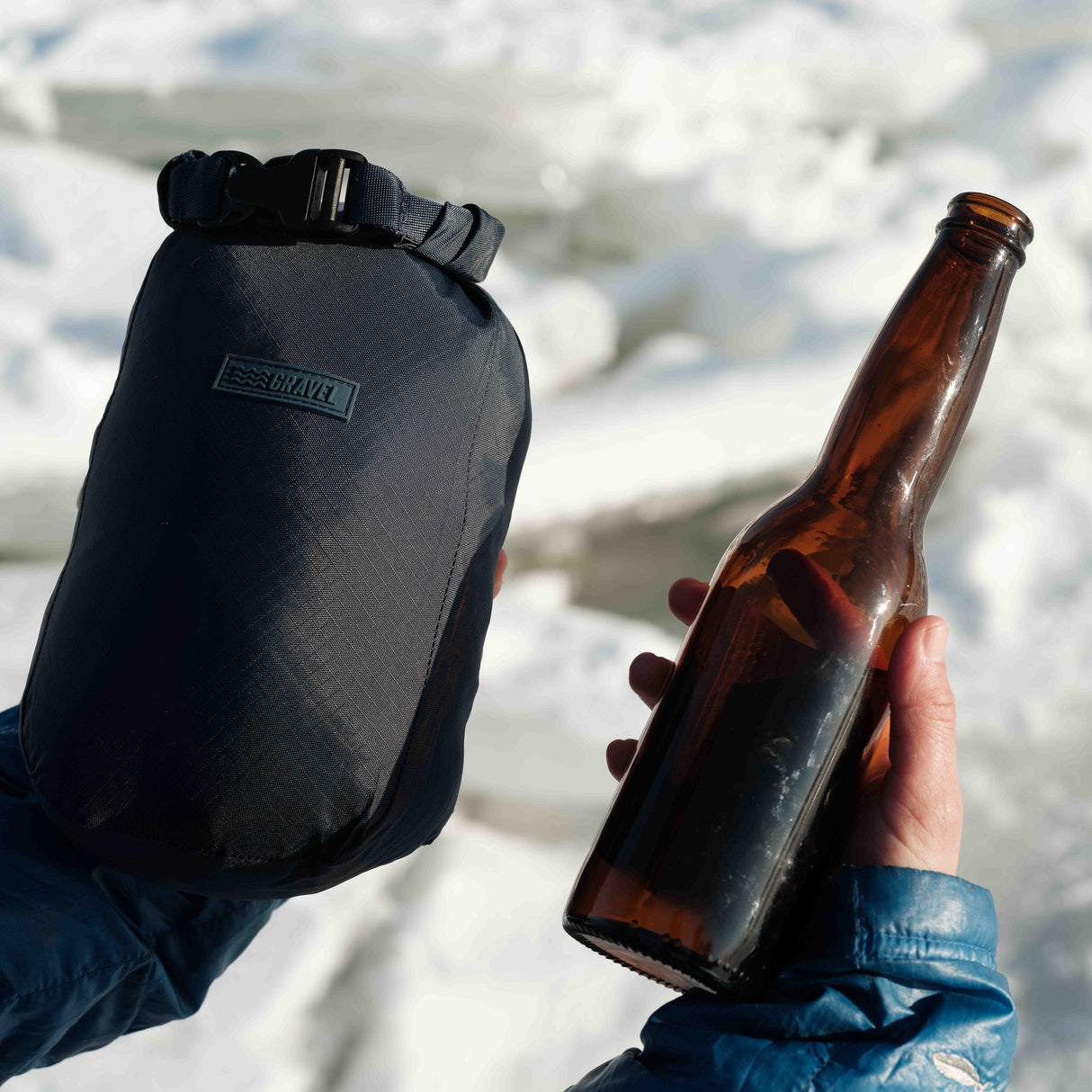 Layover™ Travel Blanket - Packable & Puffy | Black